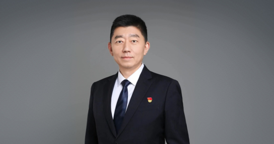 徐浩宇代表：制定和完善大健康相关政策法规